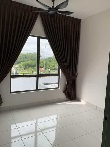 E'Island Lake Haven - 5