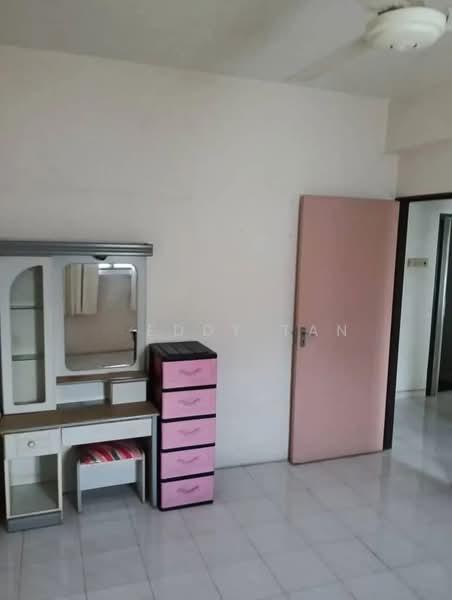 Desa Rahmat (Graceland Villa) - 5