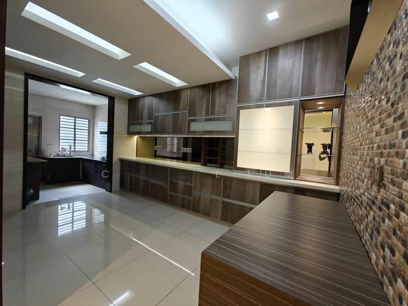 Paragon Utama - 2
