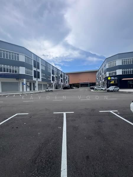 Vervocity @ Kulai 2 storey intermediate shoplot - 5