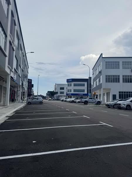Vervocity @ Kulai 2 storey intermediate shoplot - 4