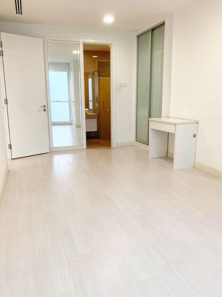 Serviced Residence @ Binjai 8 - 2