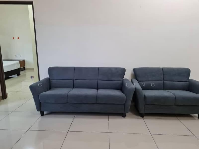 M Condominium @ Larkin - 4