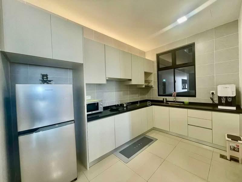 Twin Tower Residence - 3