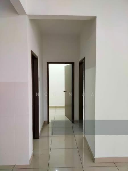 Ivory Residence - 2