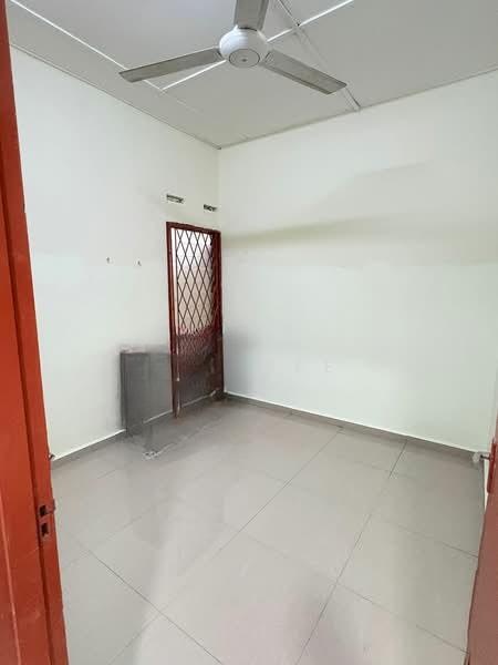 Taman Universiti - 5