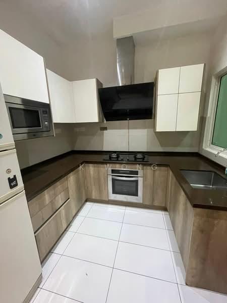 La Thea Residences - 2
