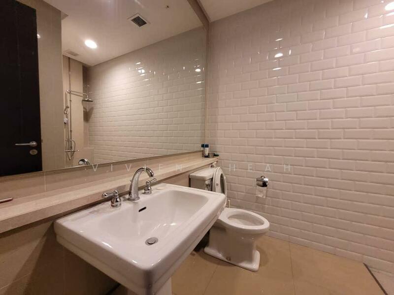 Quayside Condominium - 4