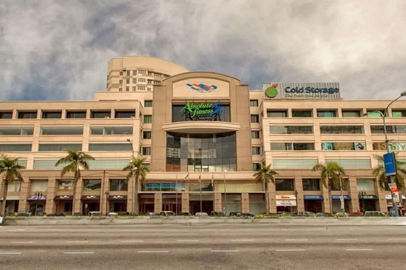 One One Eight (118 @ Island Plaza) - 5