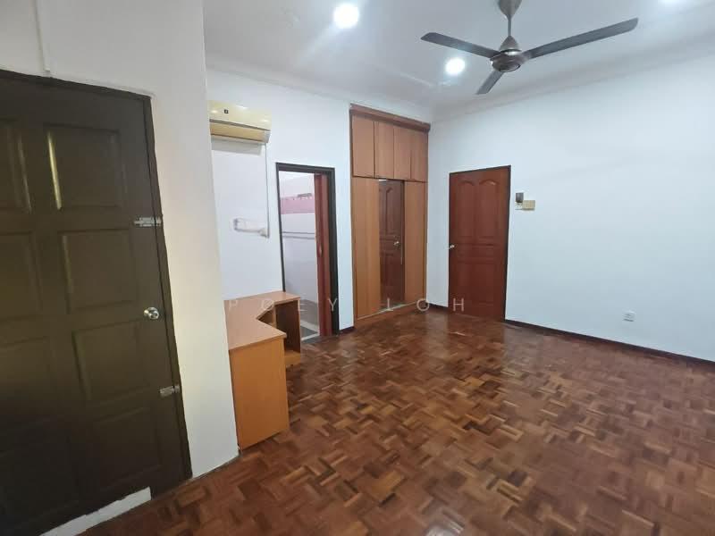 BUKIT INDAH BANDAR NUSAJAYA - 3