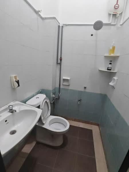 BUKIT INDAH BANDAR NUSAJAYA - 4
