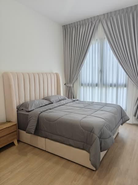 Laurel Residence - 3