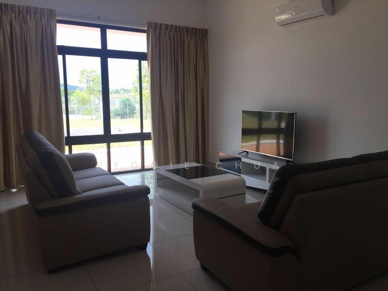 The Canal Garden South, Horizon Hills - 5