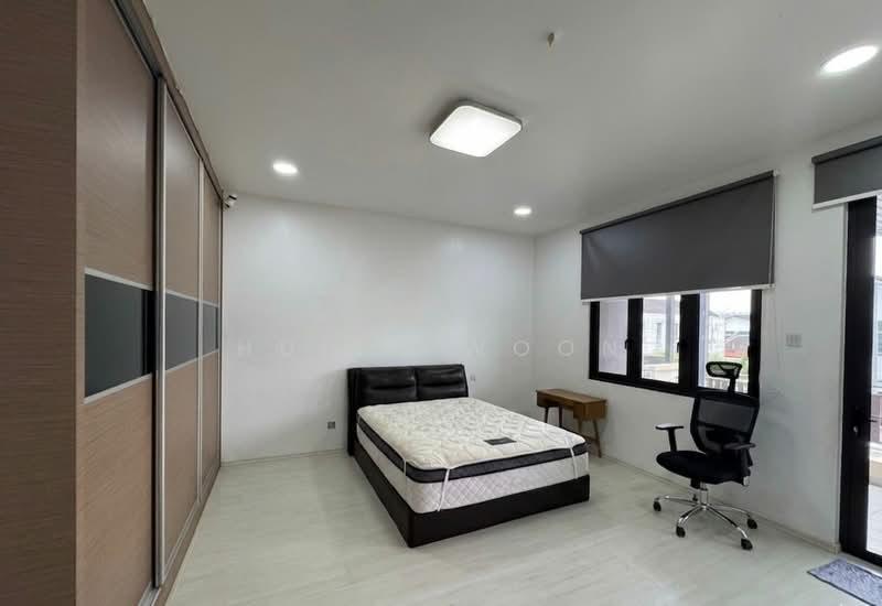 Taman Redang Lakeview 2 - 4