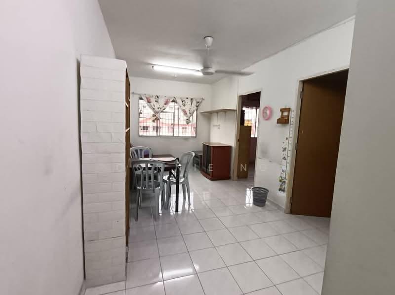 Lestari Apartment - 5