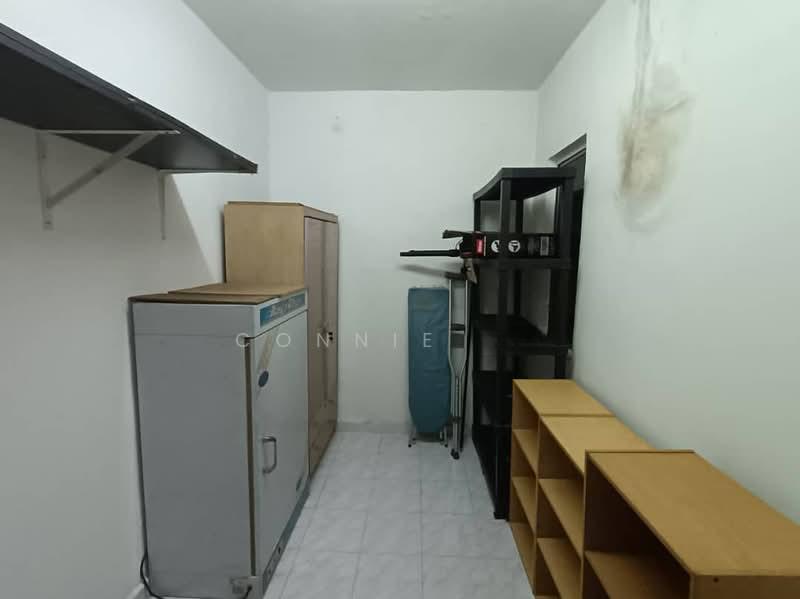 Lestari Apartment - 4