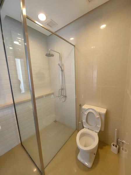 Quayside Seafront Resort Condominiums - 4