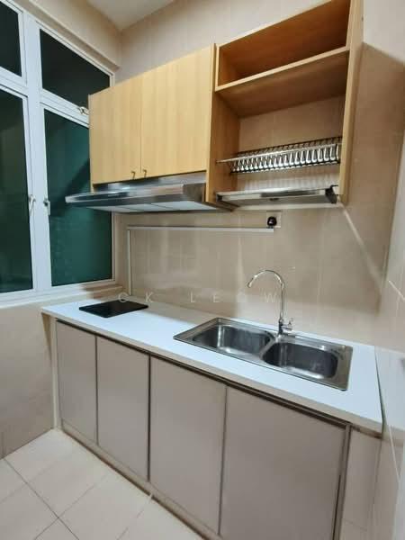 Sri Samudera Apartment (Seaview Residence Suites) - 5