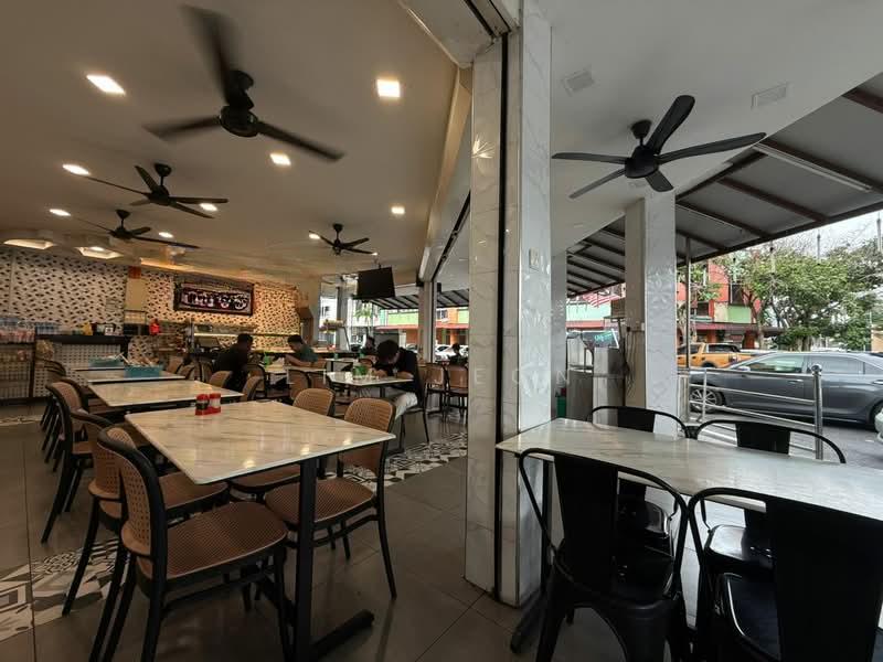 U5, Bandar Pinggiran Subang Corner Shoplot - 4