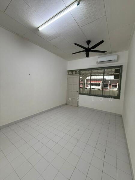 Taman Pelangi Jalan Sri Pelangi - 4