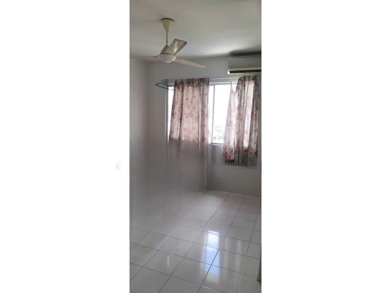 Taman Kristal - 5