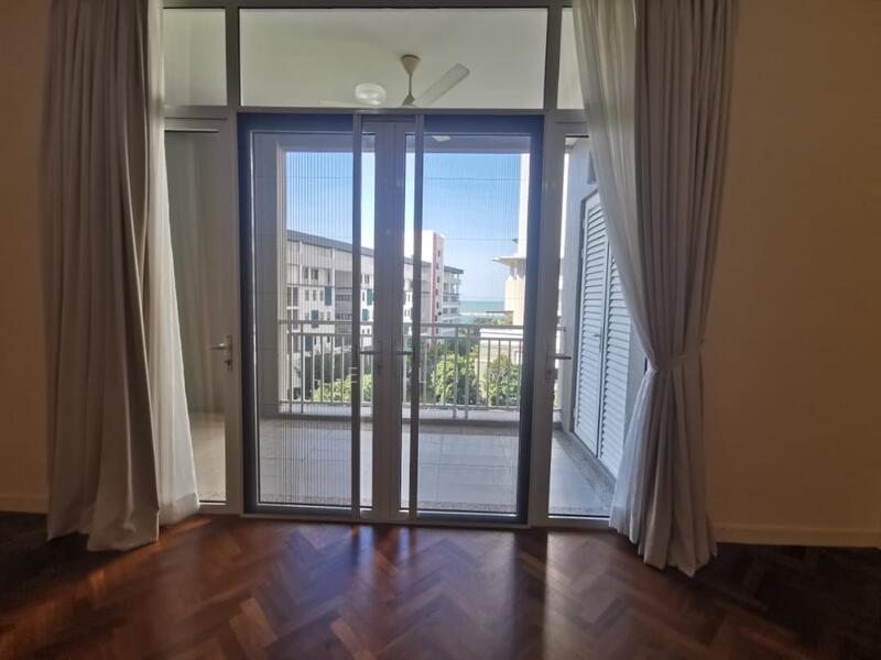 Quayside Condominium - 3