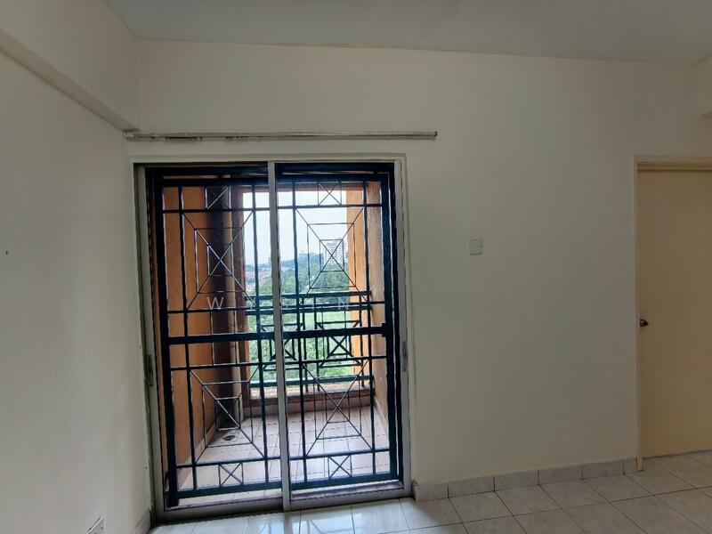 Pelangi Apartment - 4