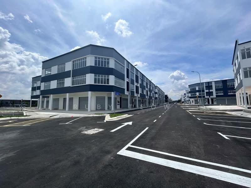 Indahpura Vervocity Kulai - New 3 Storey Shop Lot for Rent - 5