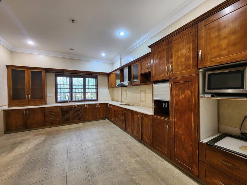 Mutiara Damansara - 5