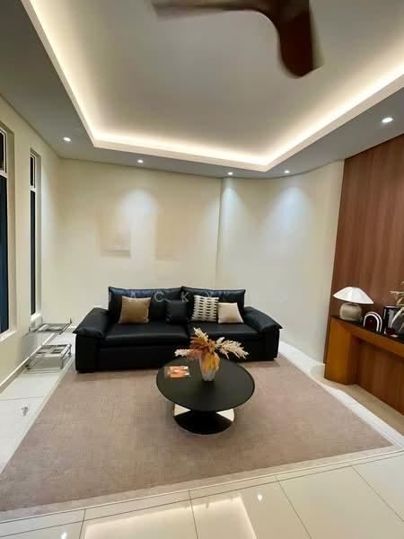 Garden Villas, Bukit Indah - 5