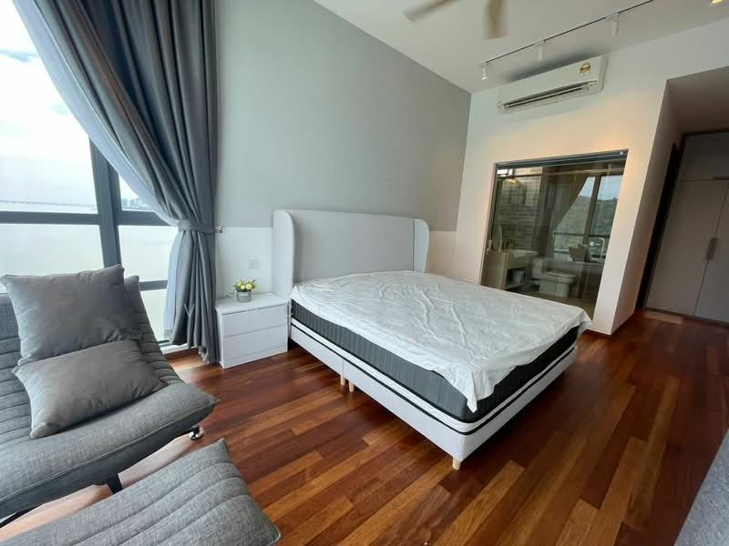 Queens Residences Q1 @ Queens Waterfront - 4