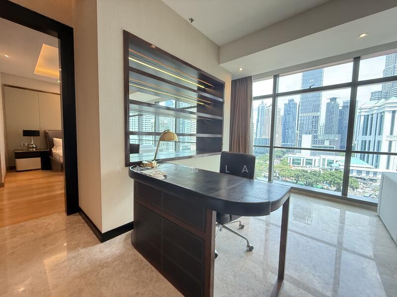 The Ritz-Carlton Residences - 4