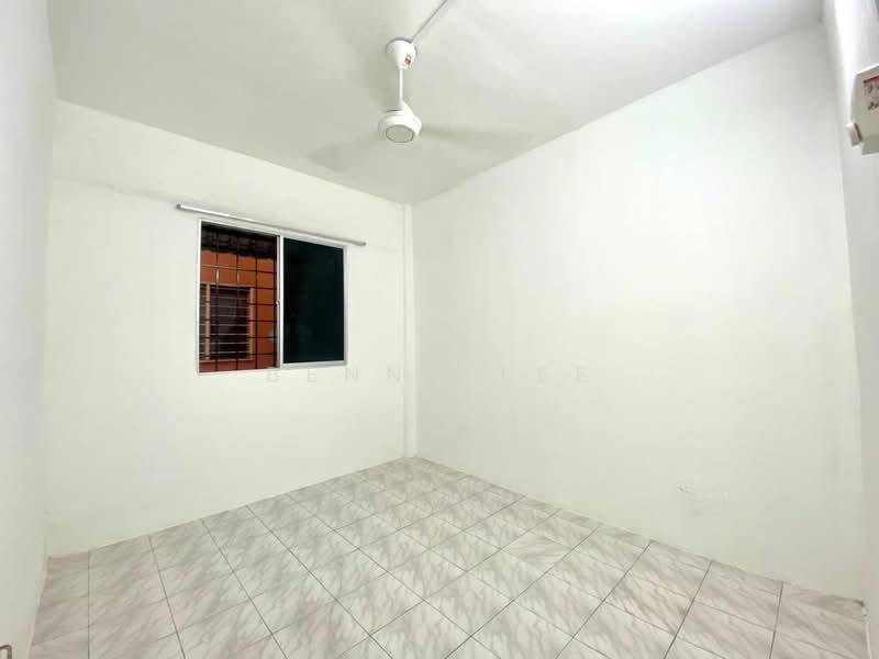 Sri Saujana - 4