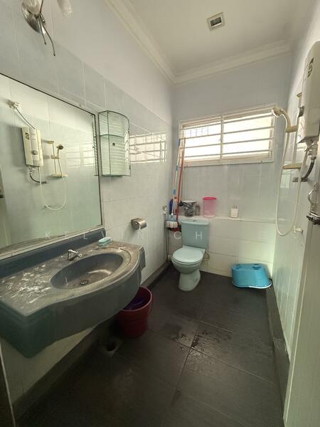 Le Courts Desa Tambun - 5