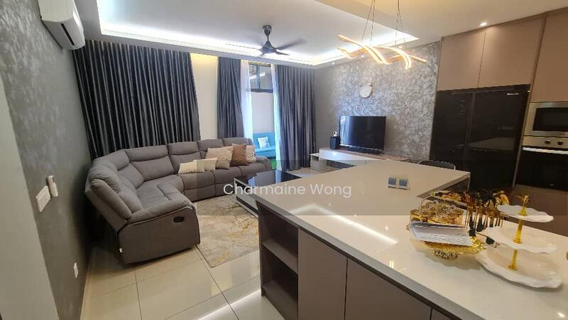 Henna Residence @ The Quartz WM - 1