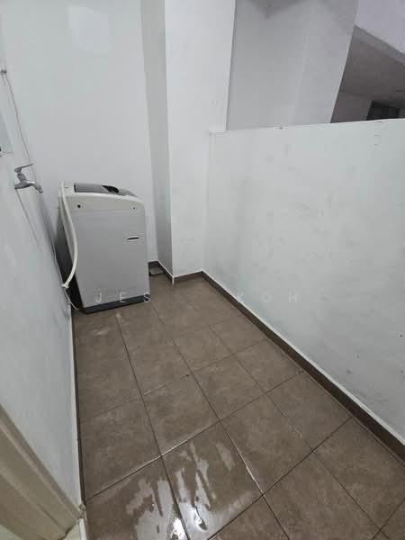 Sky Breeze Service Apartment - 3