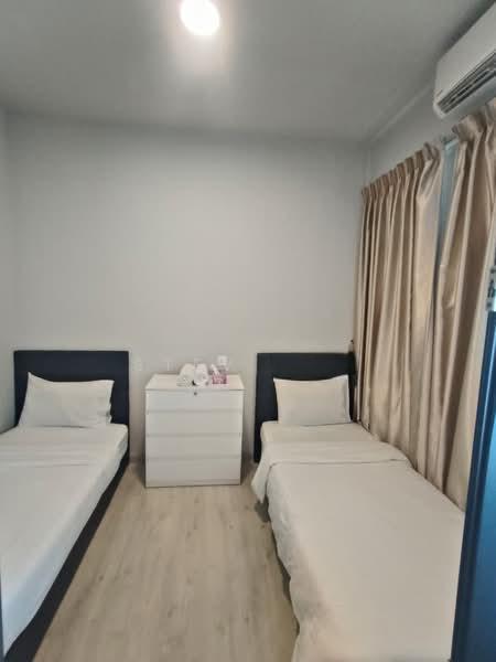 Jesselton Quay CityPads - 5