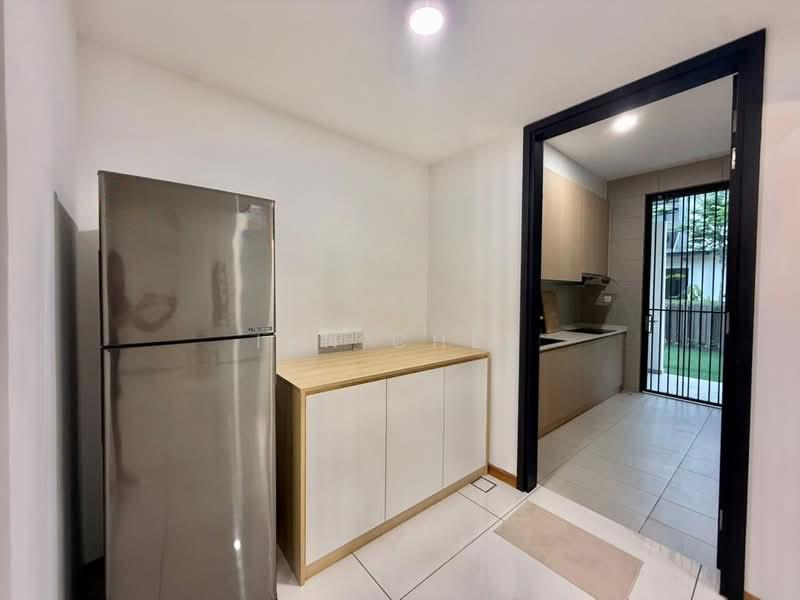 Senibong Cove - The WaterEdge Residences - 3