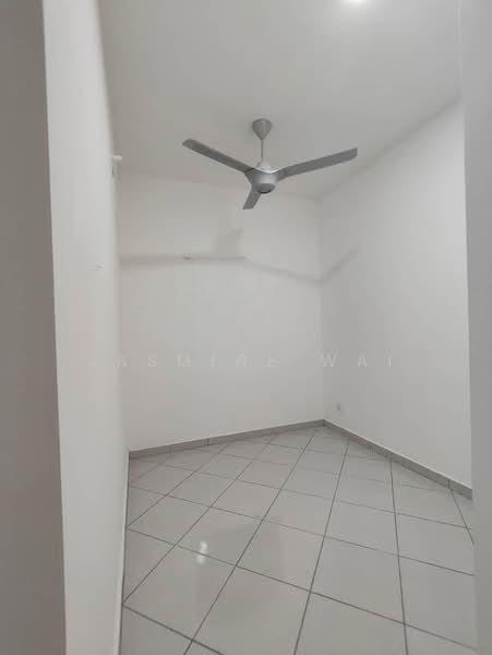 Residensi Emas - 4