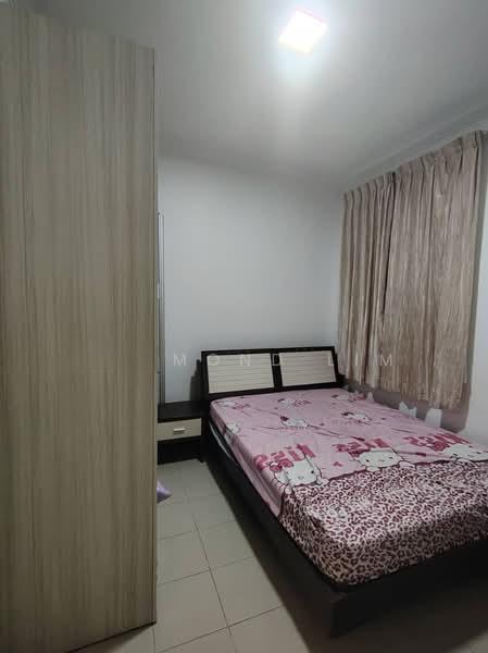 Lake View Suites - 5