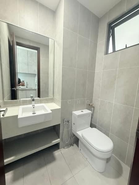 Queens Residences Q2 @ Queens Waterfront - 5