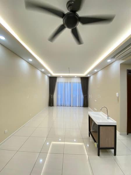 Queens Residences Q1 @ Queens Waterfront - 3