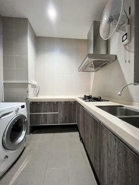 Icon Residence - 5