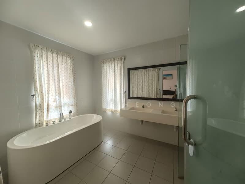 MontBleu Residence - 2