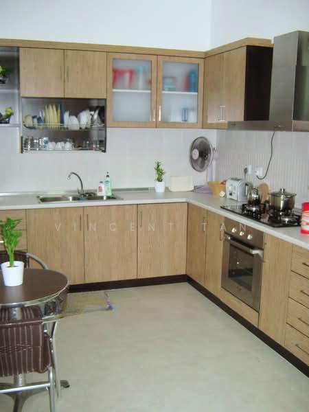 Bayswater Resort Condominium - 4