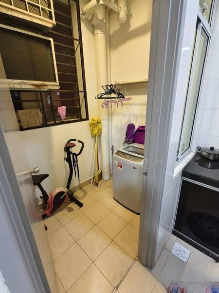 Pangsapuri Tanah Emas (Golden Sands) - 5