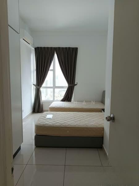 Pinnacle Tower - 2