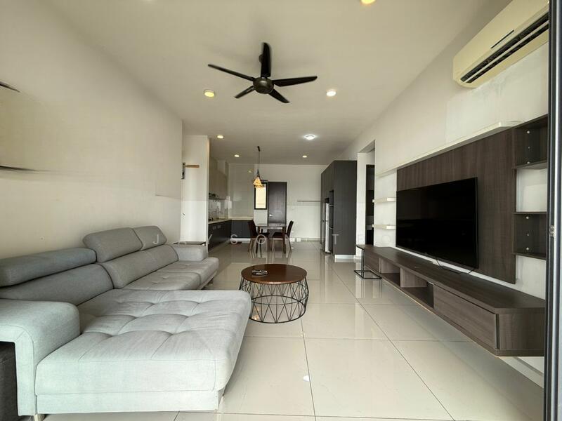 Lovell @ Country Garden Danga Bay - 2