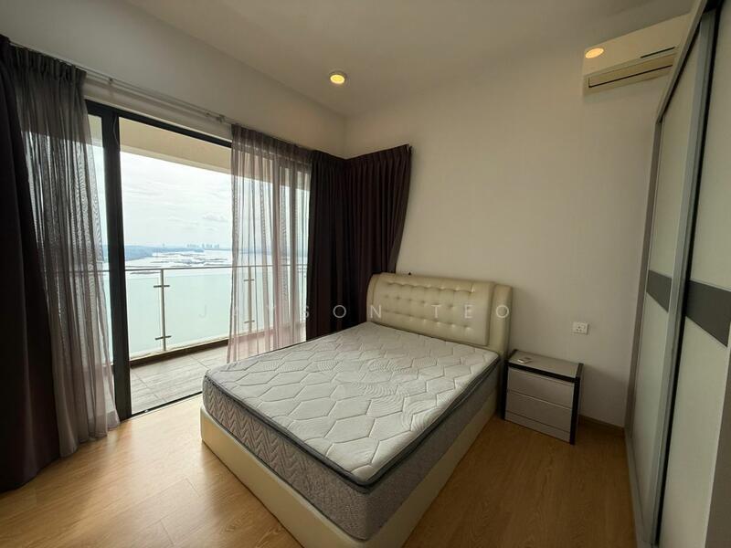 Lovell @ Country Garden Danga Bay - 3