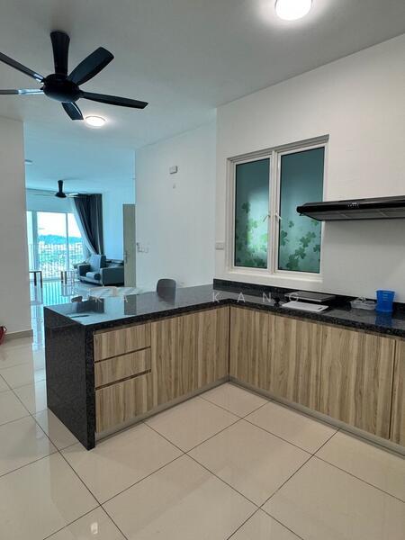 Elit Heights @ Bayan City - 1